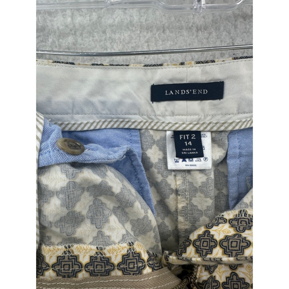 Lands End Women's Size 14 Geometric Print Shorts Beige Brown - Picture 4 of 10